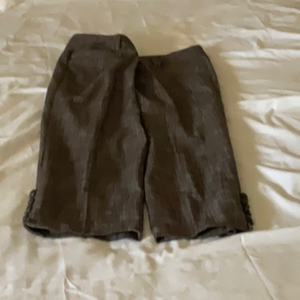 Cropped pants